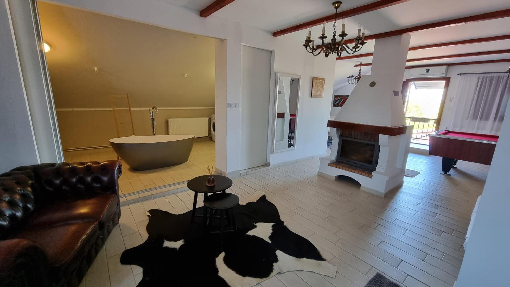 Villa Mons Aureus Popovac 外观 照片